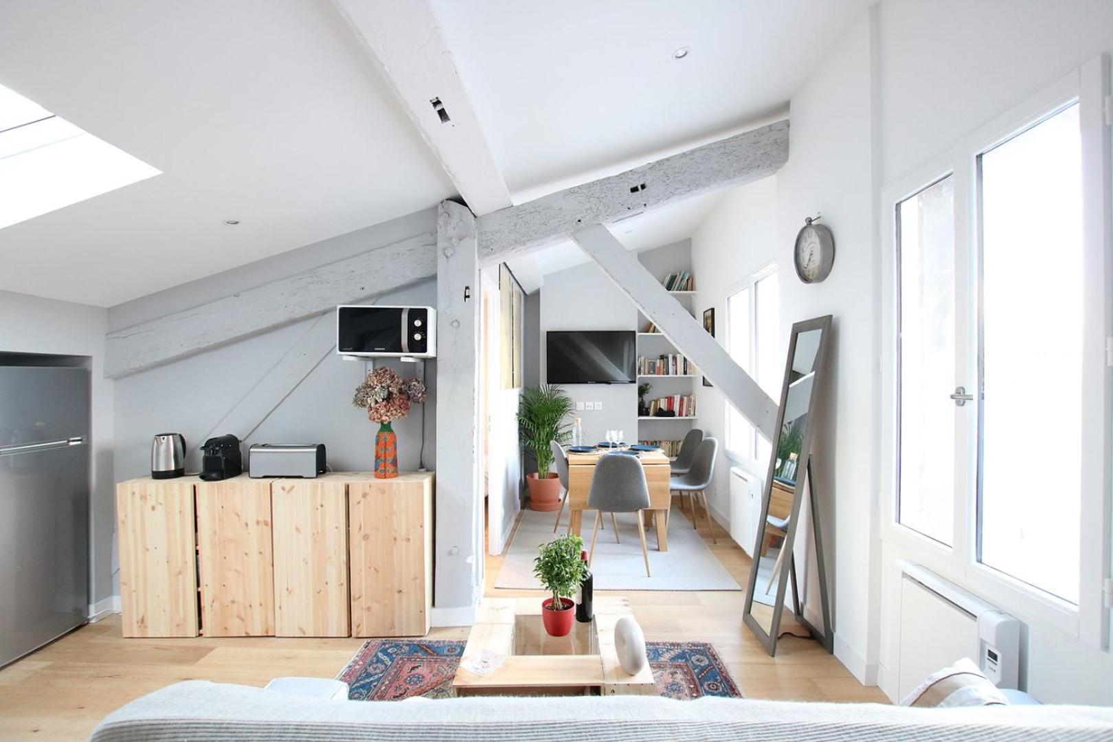 Guestready - Sunny Attic Apt Near Grand Theatre Bordeaux Eksteriør billede